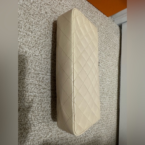 Chanel Classic Beige Caviar SHW Flap East West Shoulder Bag Leather - Picture 5 of 14